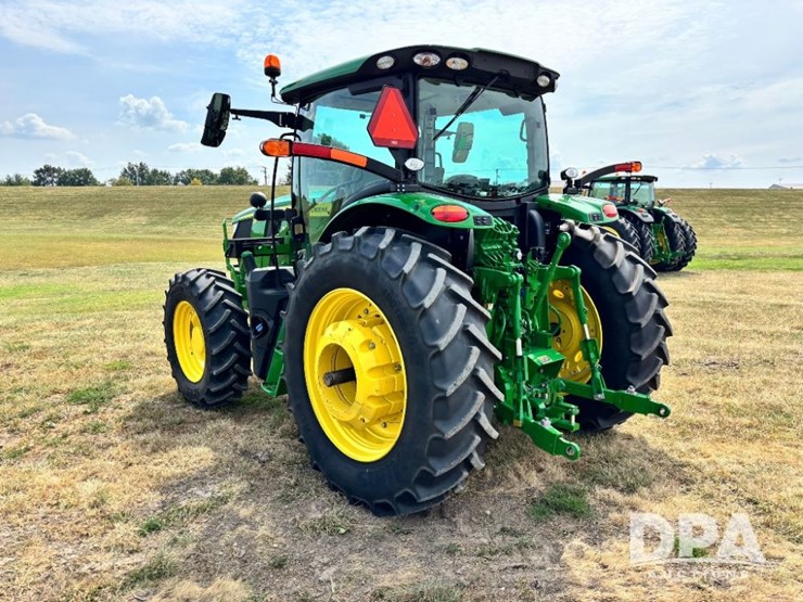 2024-john-deere-6r-145-image-10