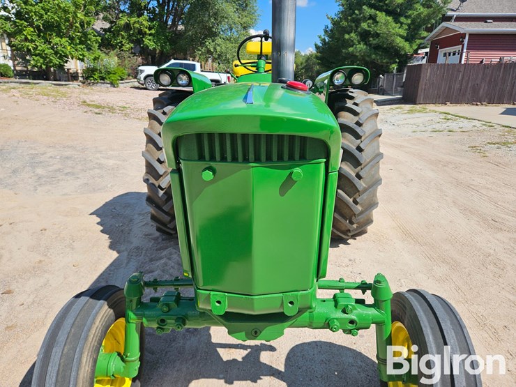 1969-john-deere-2520-image-13