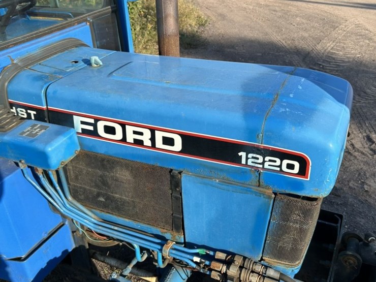 ford-1220-image-20
