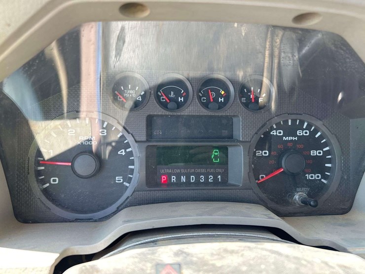 2008-ford-f550-image-13