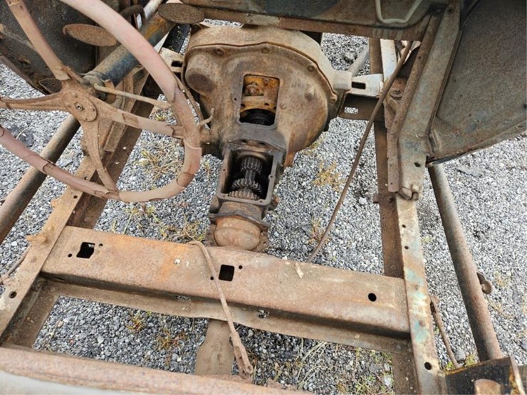 ford-tractor-image-13