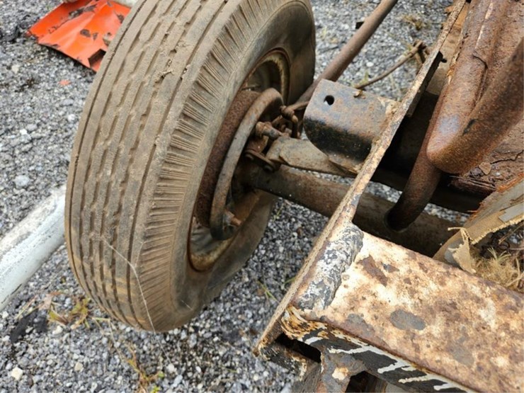 ford-tractor-image-16