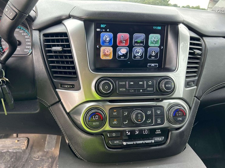 2019-chevrolet-tahoe-image-15