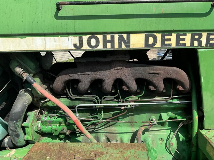 john-deere-2940-image-17