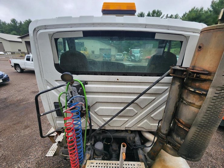 2011-international-prostar-image-27