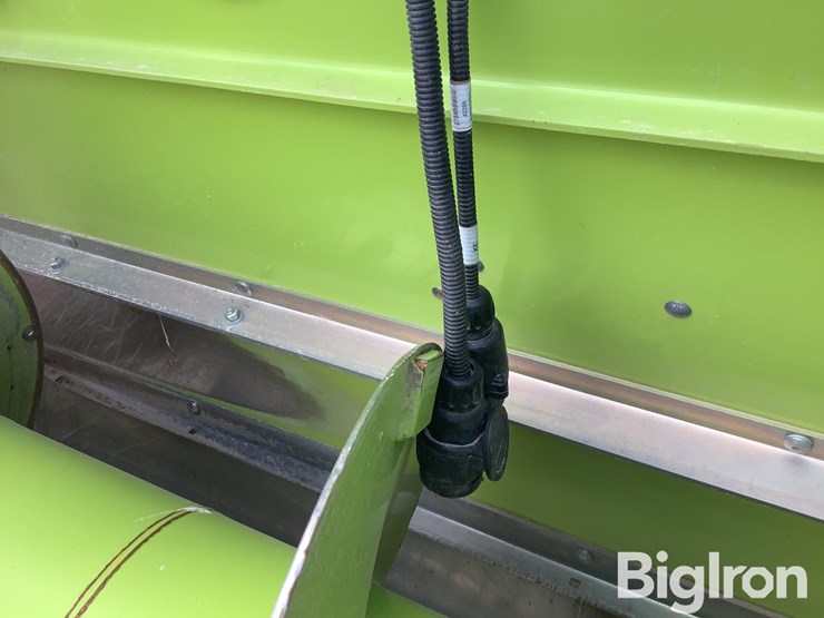 2022-claas-380-image-14