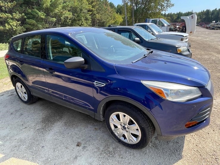 2013-ford-escape-image-3