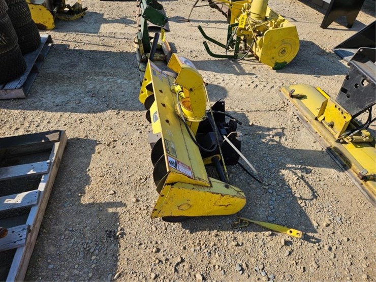 john-deere-49-image-2