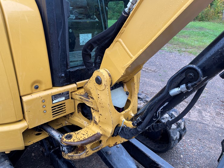 2019-caterpillar-303.5e2-cr-image-42