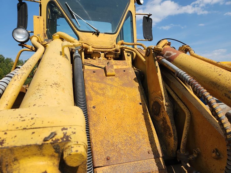 caterpillar-980b-image-43