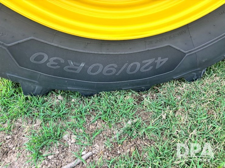 2023-john-deere-6r-175-image-37
