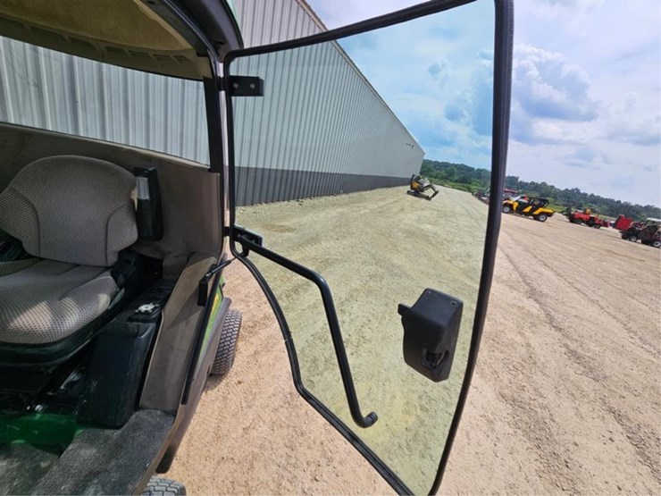 john-deere-1575-image-18