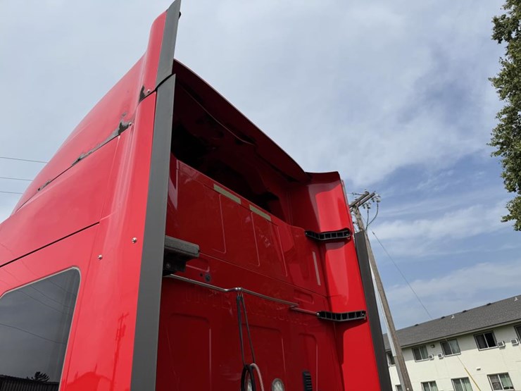 2014-international-prostar-image-17