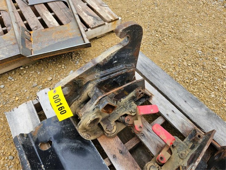 deere-324j-image-10