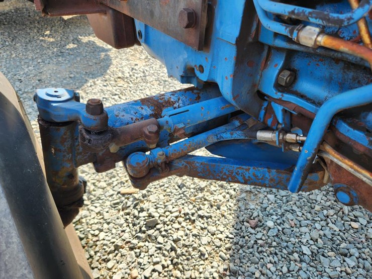 ford-5610-image-21