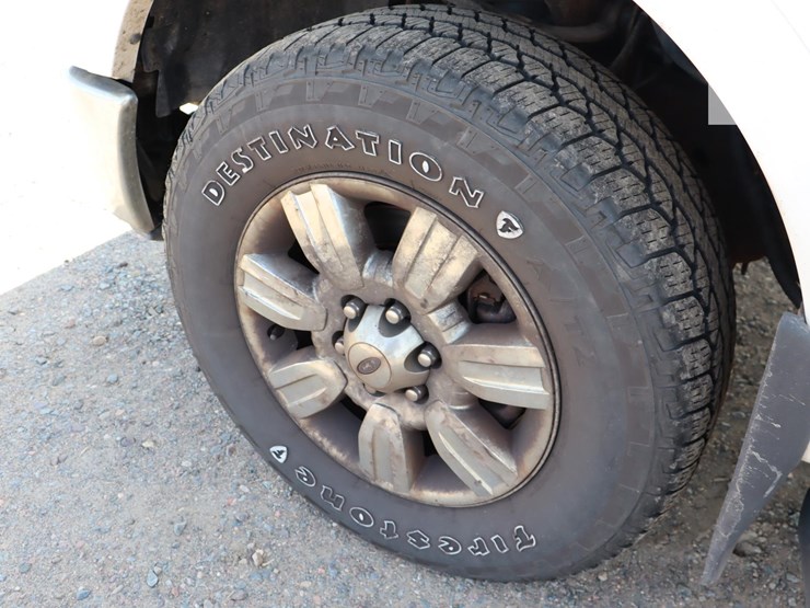 2011-ford-f150-lariat-image-12