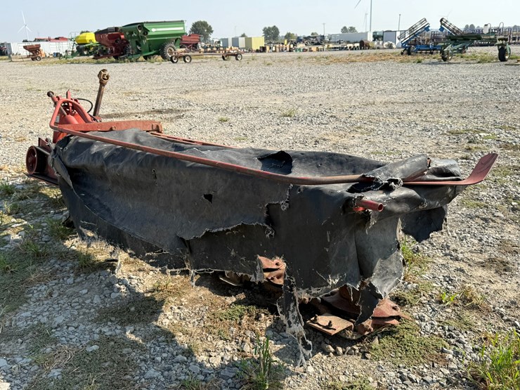 new-holland-617-image-4