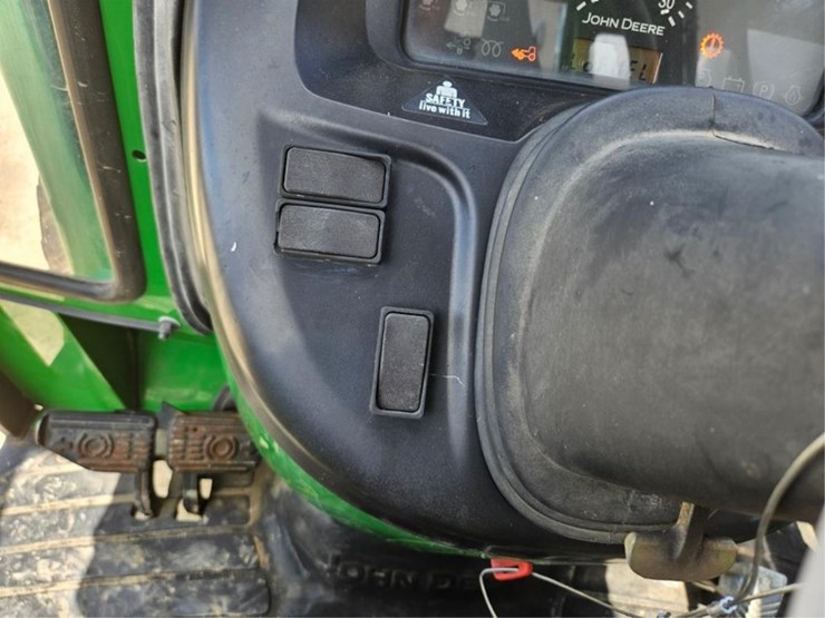 john-deere-4720-image-47