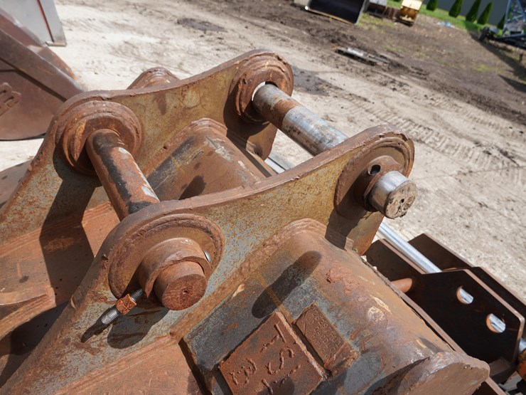 2007-john-deere-270-image-68