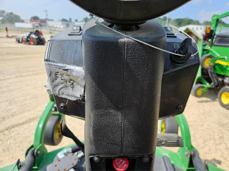 john-deere-1600-turbo-image-32