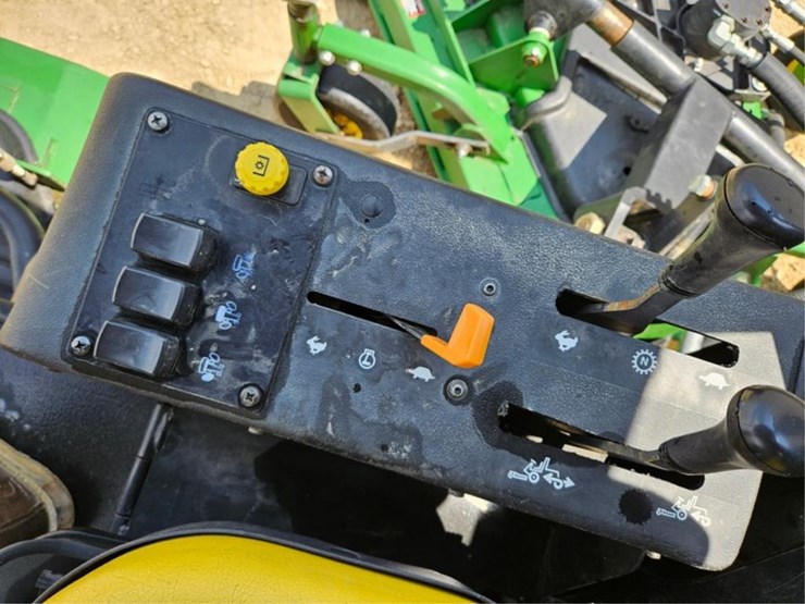 john-deere-1600-image-23