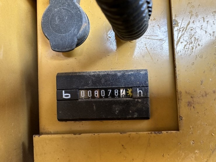2001-caterpillar-m320-image-50
