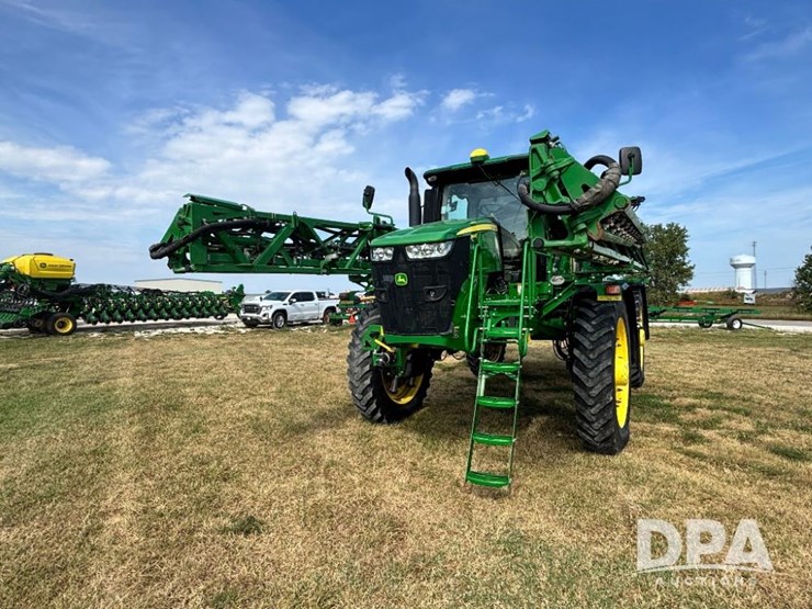 2019-john-deere-r4045-image-2