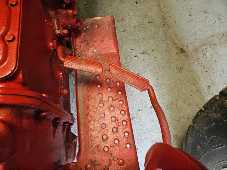 2020-ford-640-image-17