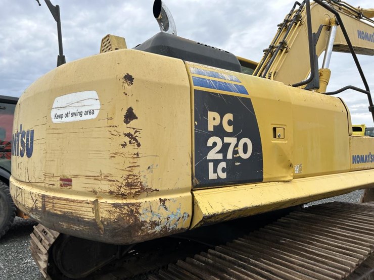 komatsu-pc270-lc-image-33