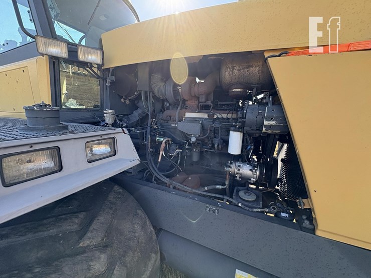 1992-caterpillar-ch65b-image-13