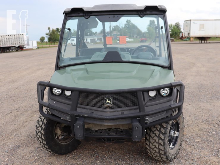 2019-john-deere-gator-xuv-835m-image-5