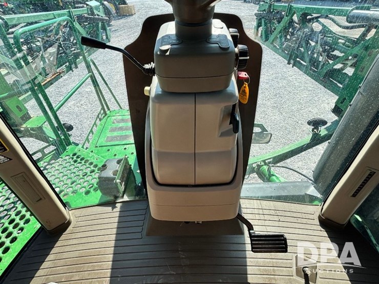 2017-john-deere-r4038-image-133