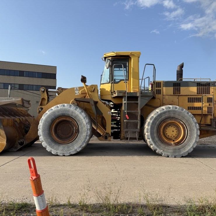 KOMATSU WA600