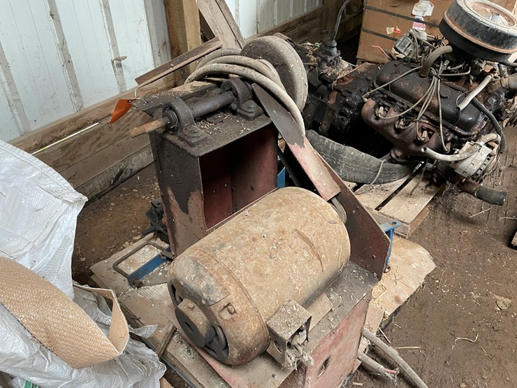 #7153-•-vintage-electric-motor-with-grinder-wheel-image-5