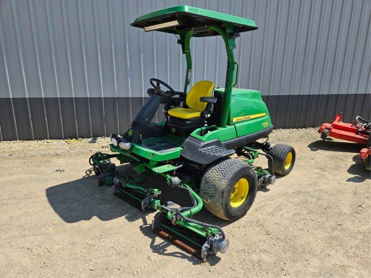 john-deere-7500-image-1
