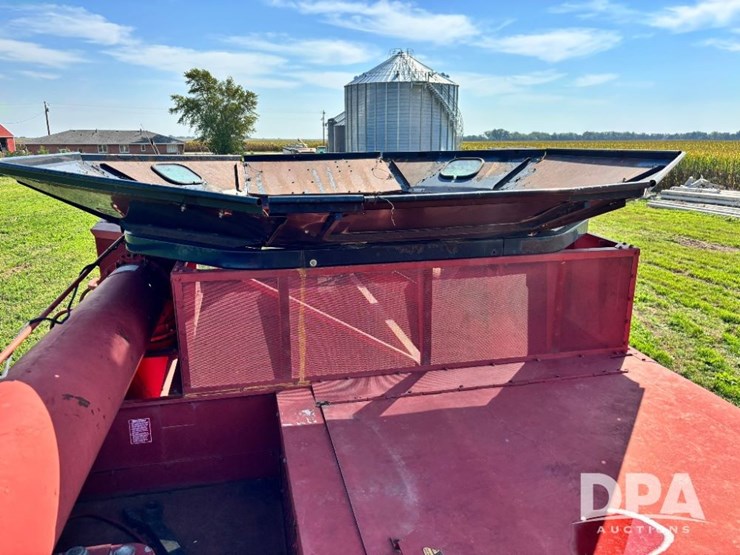 case-ih-1680-image-53