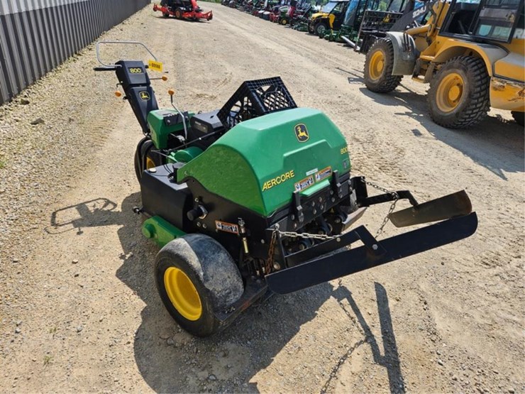 john-deere-800-image-7