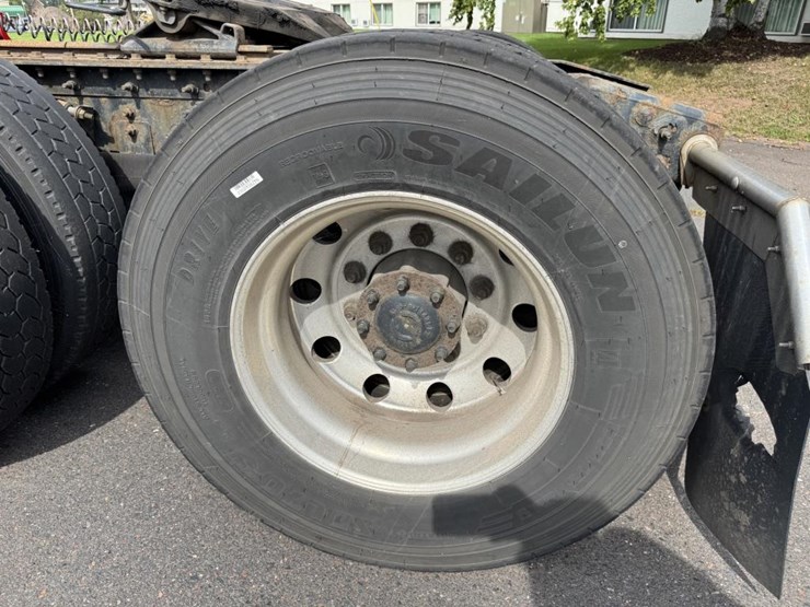 2014-international-prostar-image-92