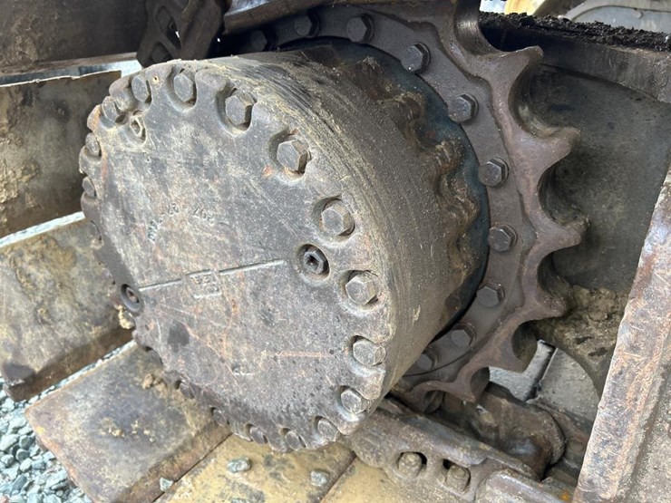 komatsu-pc270-lc-image-72