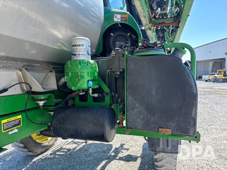 2017-john-deere-r4038-image-84