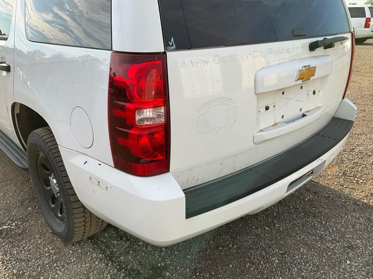 2014-chevrolet-tahoe-image-22