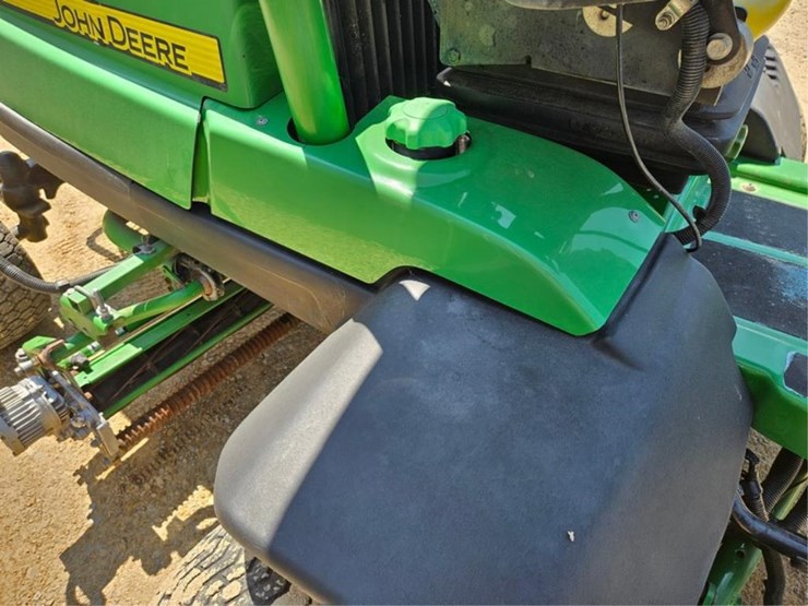 john-deere-7500-image-32