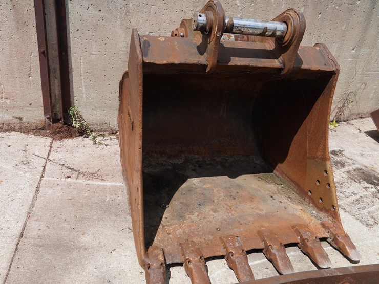 2007-john-deere-270-image-63