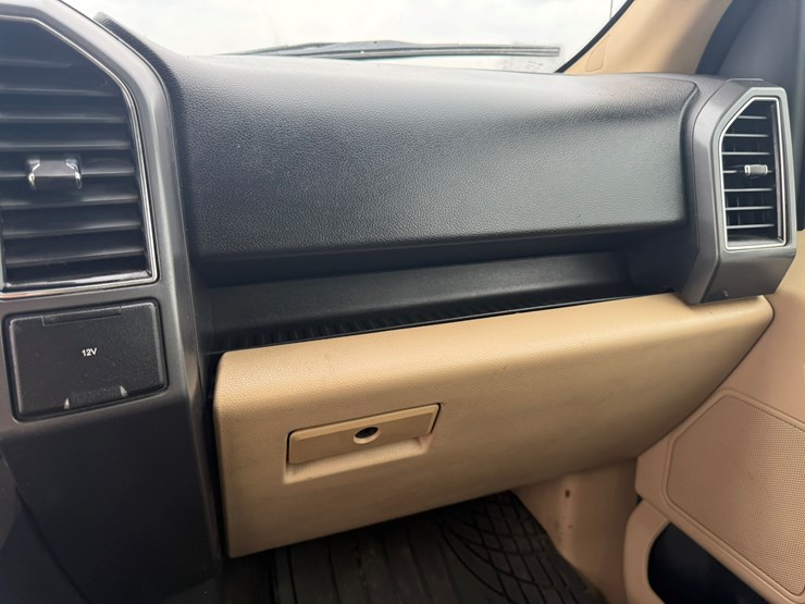 2018-ford-f150-image-29