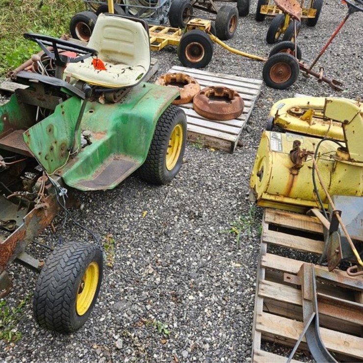 JOHN DEERE LA