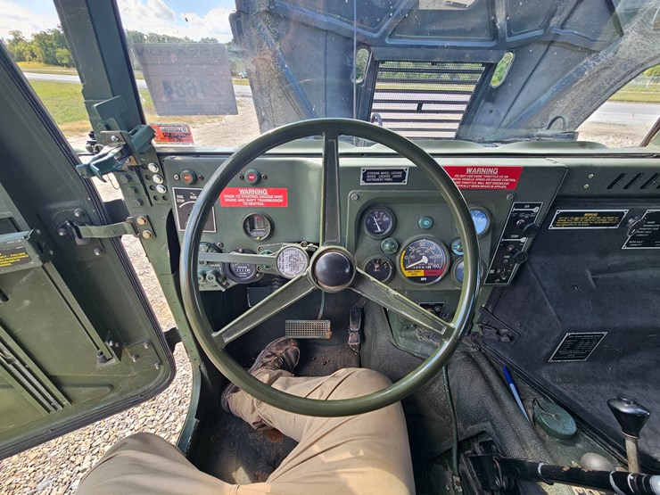 1989-am-general-m998-image-48