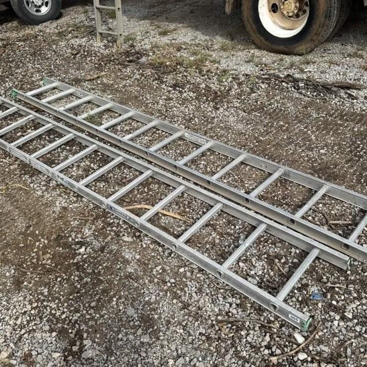 Werner 12 Ft Aluminum Straight Ladders