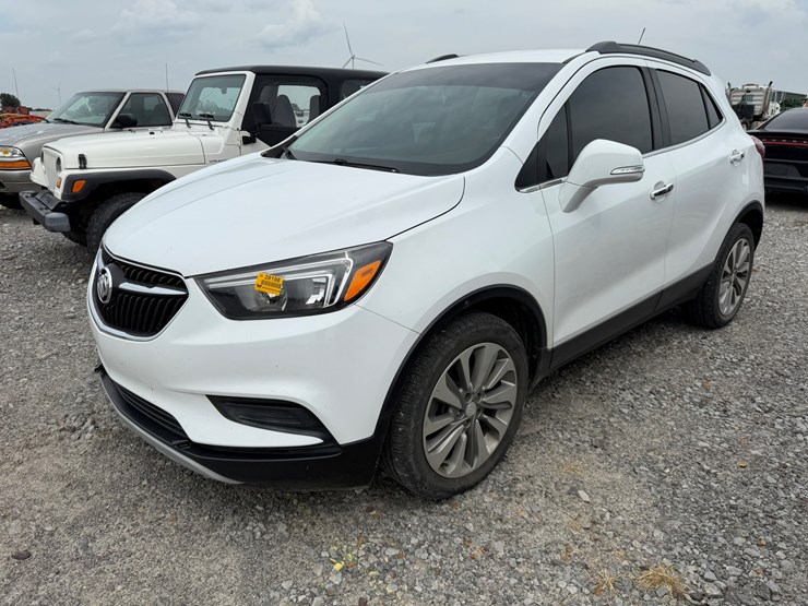 2019-buick-encore-image-1