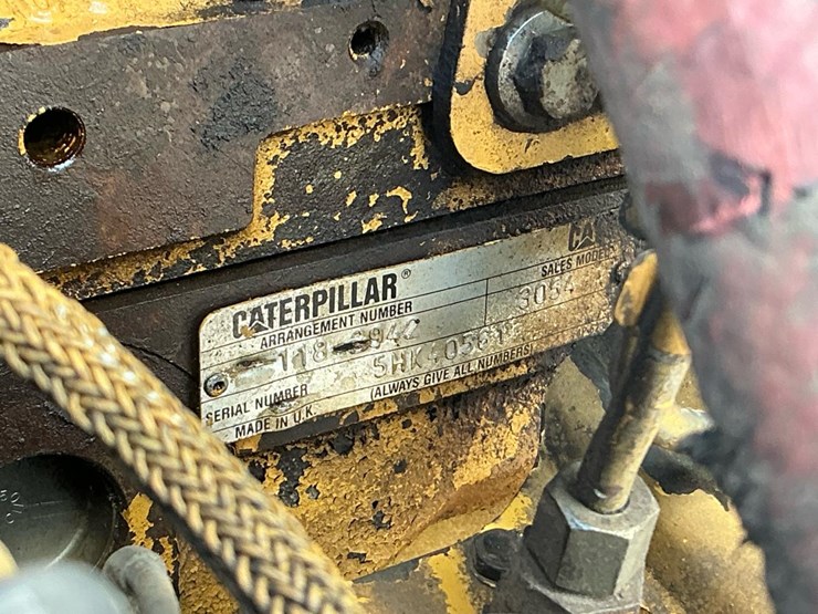 caterpillar-th82-image-47