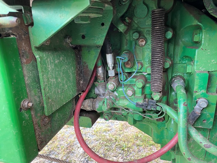 john-deere-4640-image-48